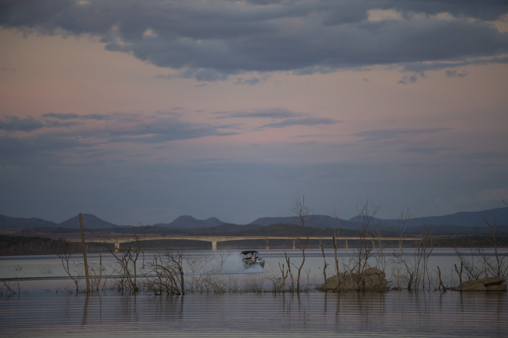 Lago Serra da Mesa