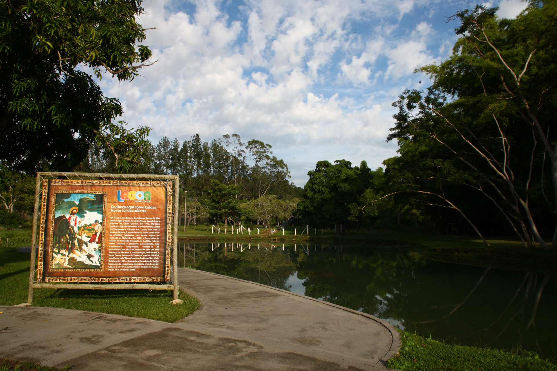  Lagoa do Pirapitinga