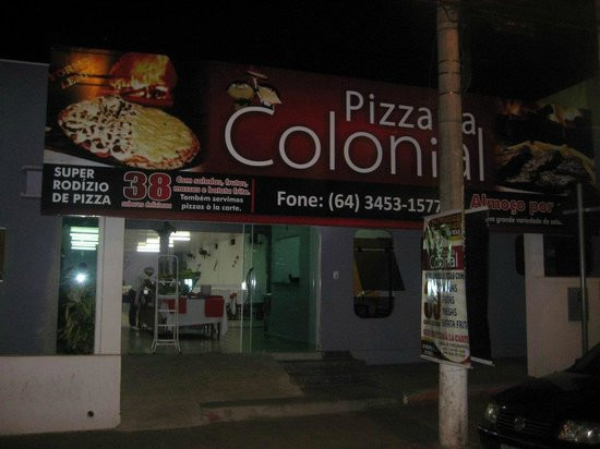 Pizzaria E Pousada Colonial