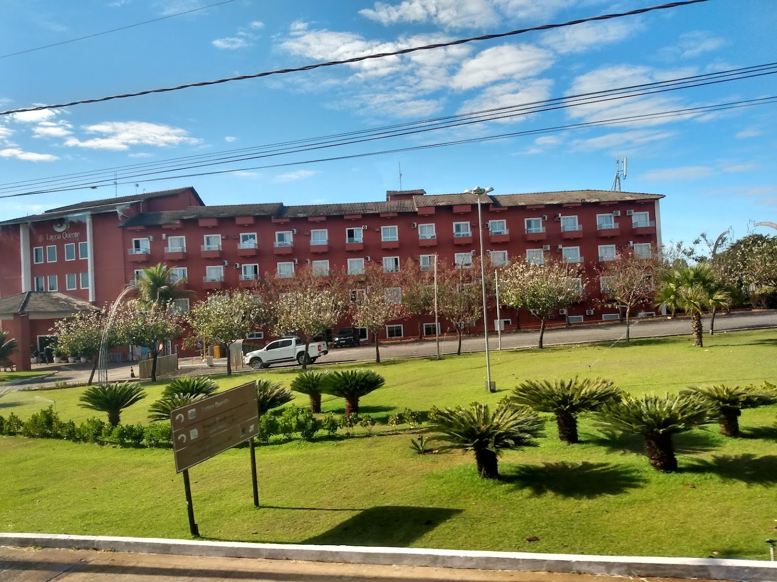 ADMINISTRADORA LAGOA QUENTE FLAT SERVICE - SCP