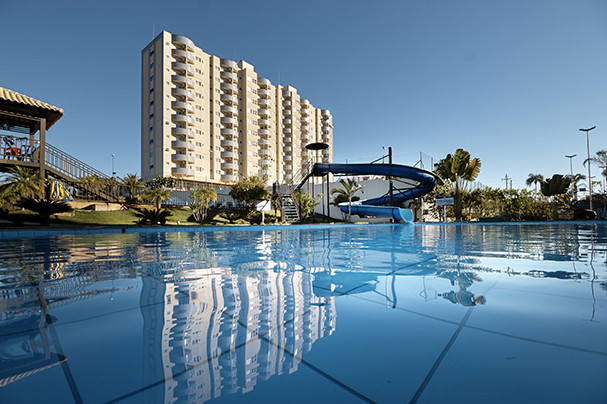 Golden Dolphin Express