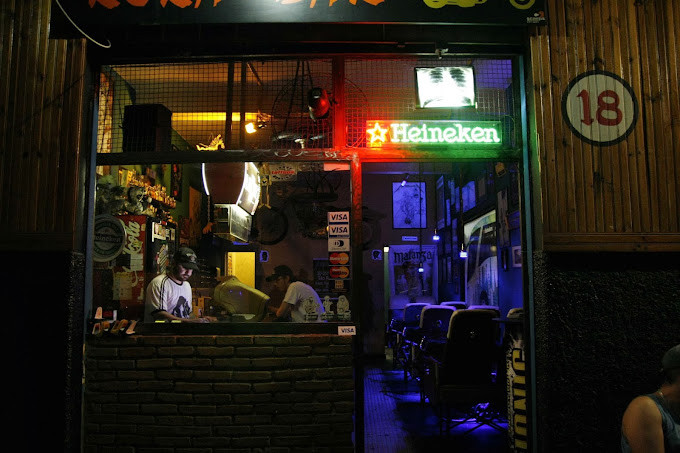 Vai Toma No Kuka Bar